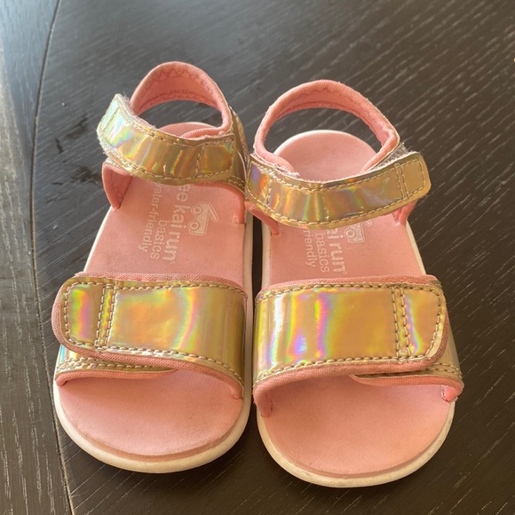 See Kai Run Other - See Kai Run Gold Metallic Adjustable Toddler Girl Sandals Size 5